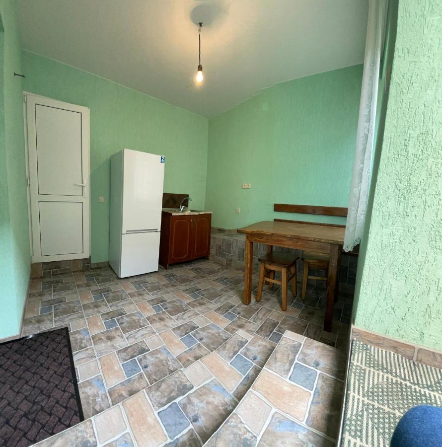Guesthouse On Sovhoznaya 18 Gagry Exterior photo